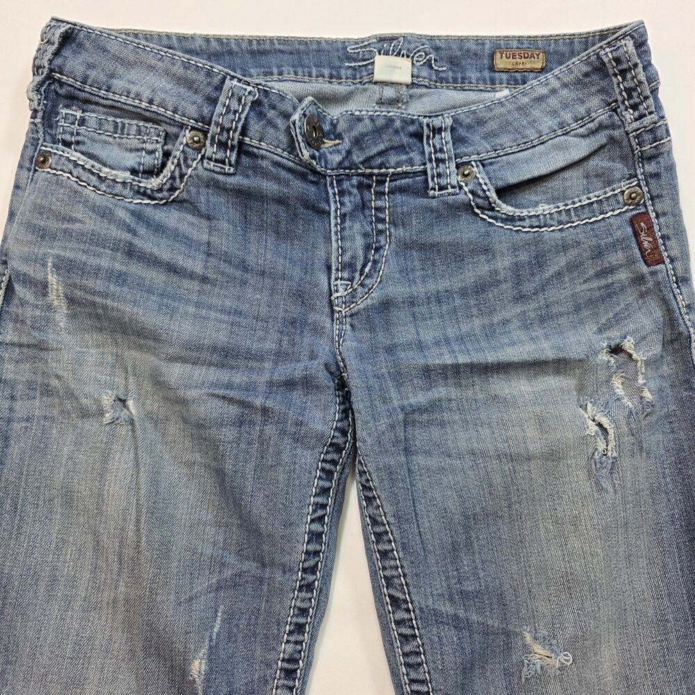 Silver Jeans Womens 29 Tuesday Capri Distressed Medium Wash Blue Denim - Picture 5 of 12